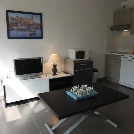 Daire Le Golf Clair-1 By Interhome